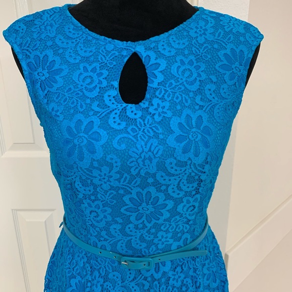 Maggy London Blue Lace Dress - Picture 5 of 12